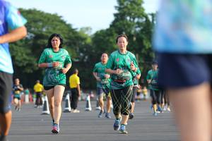 BIB: 239
                            <button type="button" onclick="openModal(5172969)" class="btn btn-primary btn-sm float-right btn-popup" data-toggle="modal" data-target=".modal-high-quality">
                        <i class="fas fa-shopping-cart"></i> Add to Cart
                    </button>
                                            <button type="button" onclick="isThisMe(5172969, true)" class="btn btn-success btn-sm float-right btn-popup btn-isme hidden" data-toggle="tooltip" data-placement="bottom" title="นี่คือรูปของคุณใช่ไหม คลิกที่นี่เพื่อเอาเข้าอัลบั้ม">
                        <i class="fas fa-plus"></i> Add to album
                    </button>
                    <button type="button" onclick="isThisMe(5172969, false)" class="btn btn-warning btn-sm float-right btn-popup btn-isnotme hidden">
                        <i class="fas fa-ban"></i> Remove from album
                    </button>